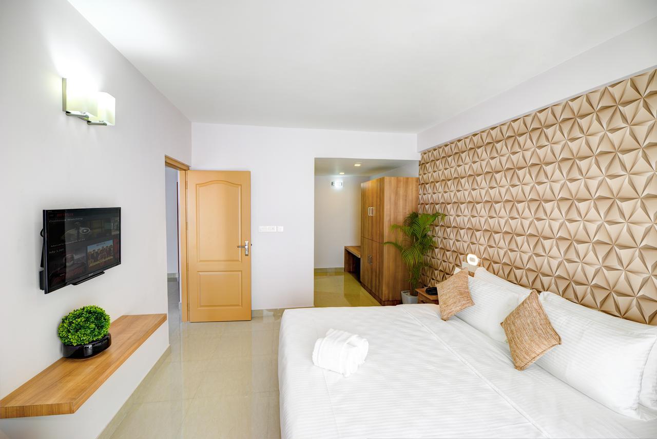 Sidra Pristine Hotel&Portico Halls Kochi Exterior foto